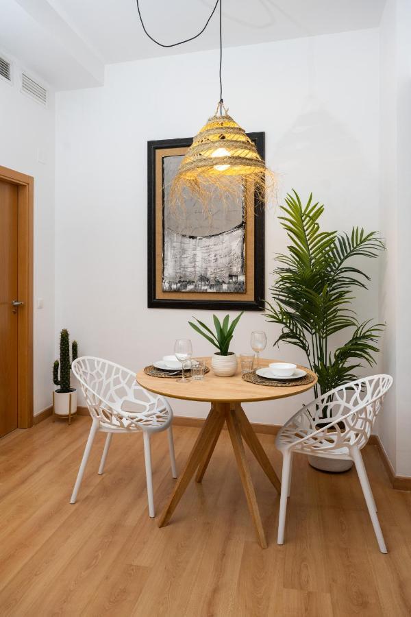 Victoria I & Old Town By Ele Appartement *